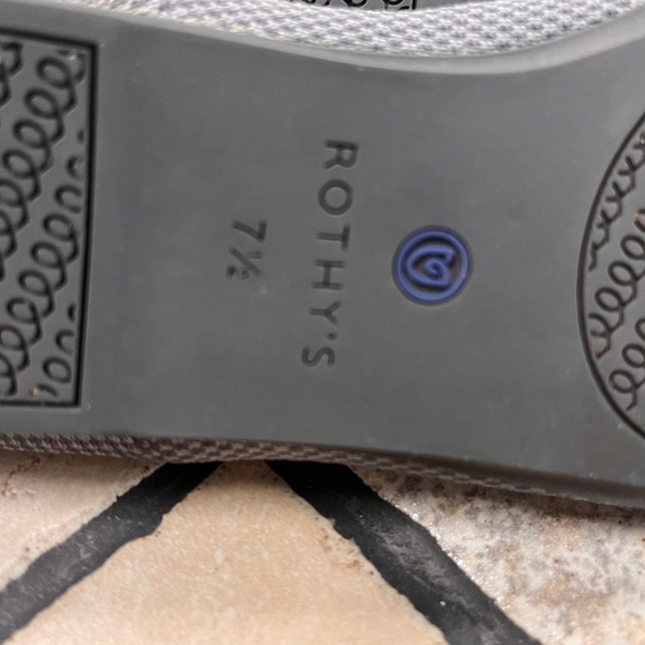 Rothy's Mesh Round Toe Flats Sz 7.5 - Picture 9 of 10